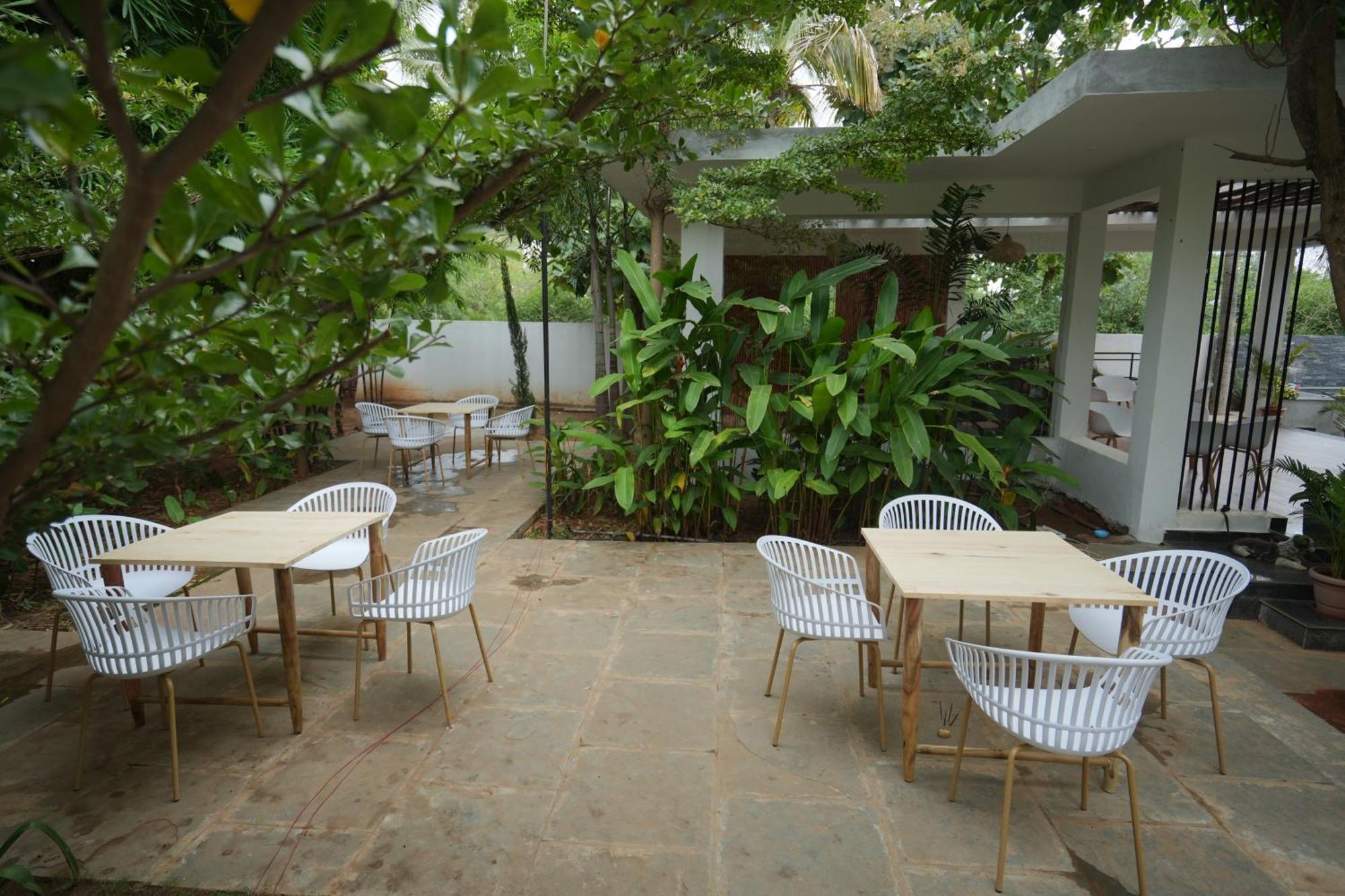 ホテル Happy Retreats - Kai Chik Ballāpur エクステリア 写真